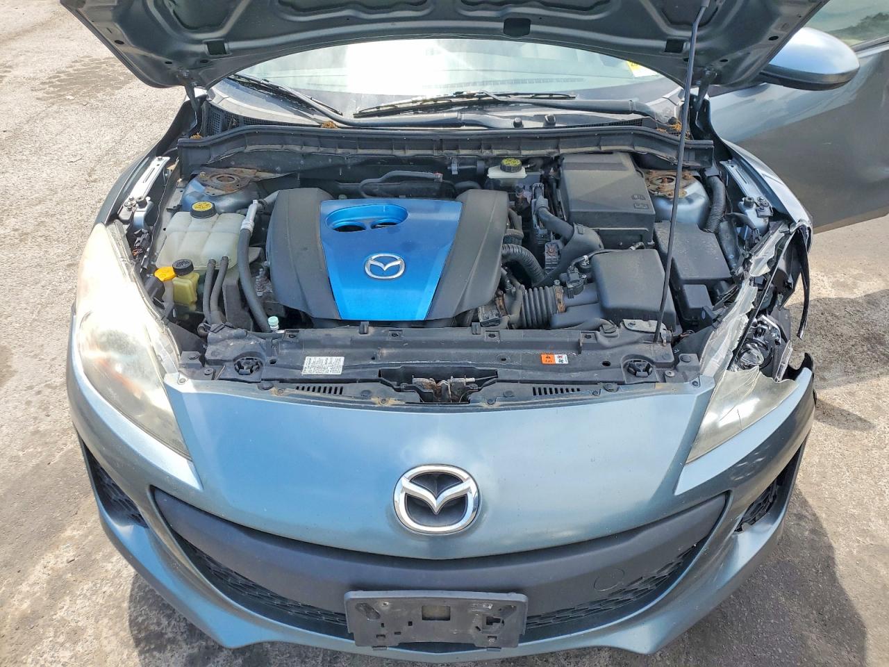 2013 MAZDA 3 Sport/GX