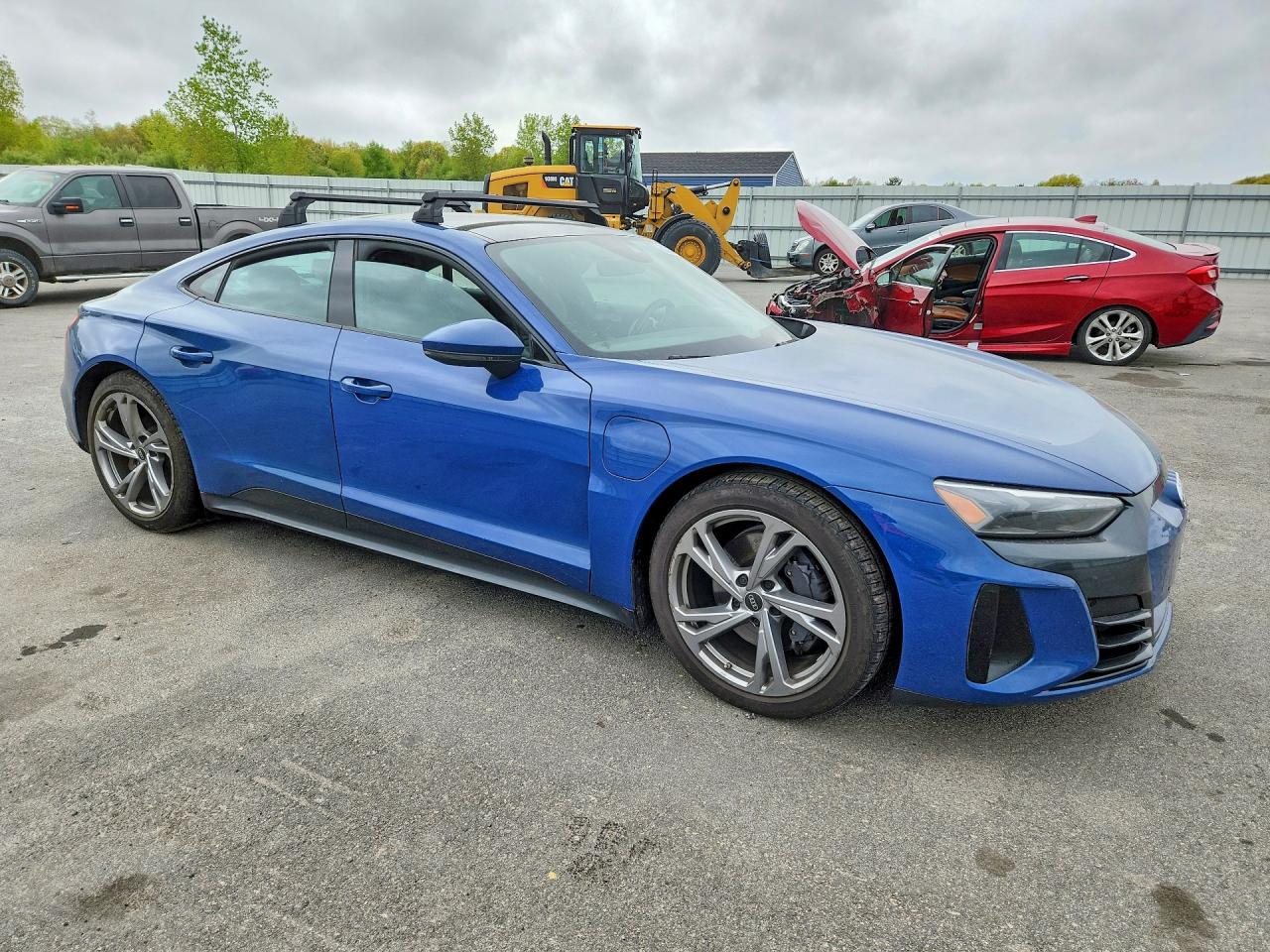 2024 AUDI E-TRON GT quattro Premium Plus