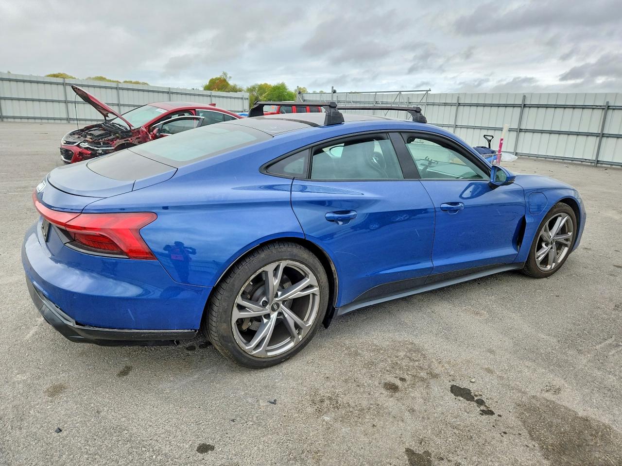 2024 AUDI E-TRON GT quattro Premium Plus