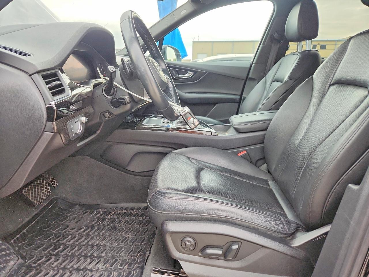 2019 AUDI Q7 quattro Prestige