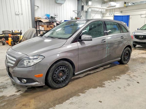 2014 MERCEDES-BENZ B250