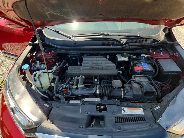 2022 HONDA CR-V Touring — Engine bay