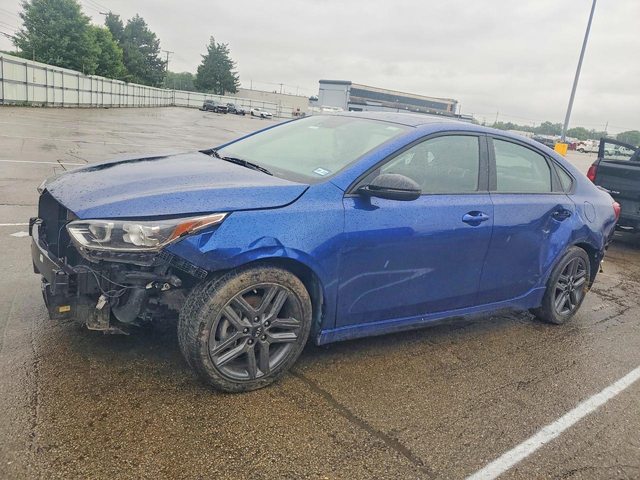 2021 KIA FORTE GT Line