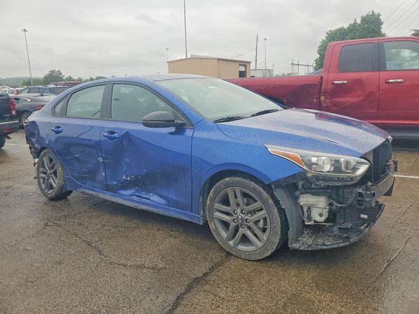 2021 KIA FORTE GT Line