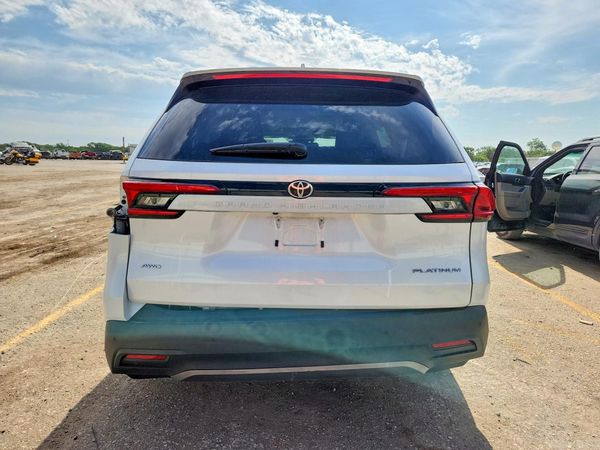 2024 TOYOTA GRAND HIGHLANDER