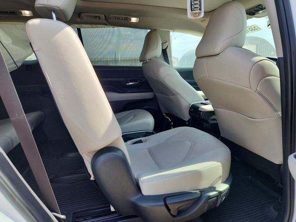 2024 TOYOTA GRAND HIGHLANDER