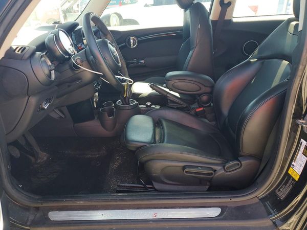 2015 MINI COOPER