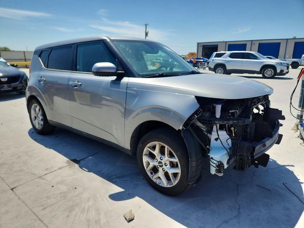 2022 KIA SOUL LX, S, X Line — Passenger 3/4