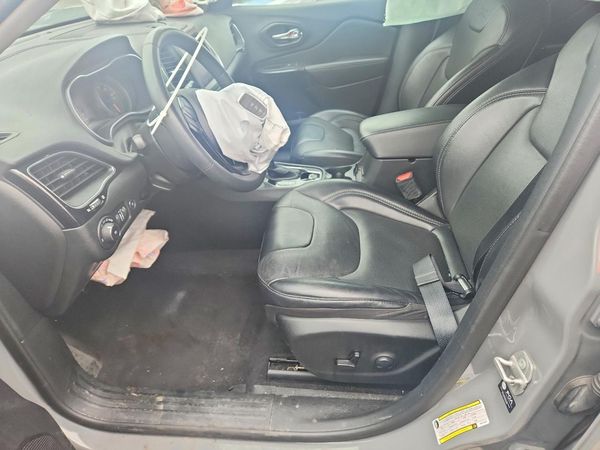 2023 JEEP CHEROKEE Altitude Lux, Altitude