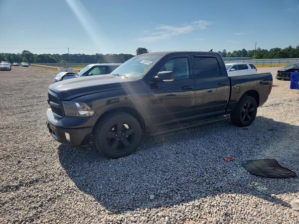 2018 DODGE RAM