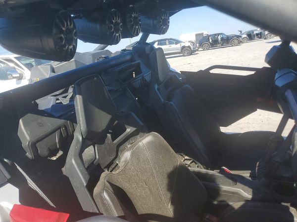 2025 CAN-AM MAVERICK X3