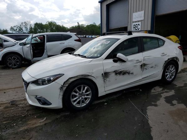 2016 MAZDA 3