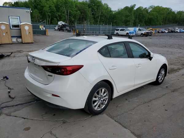 2016 MAZDA 3