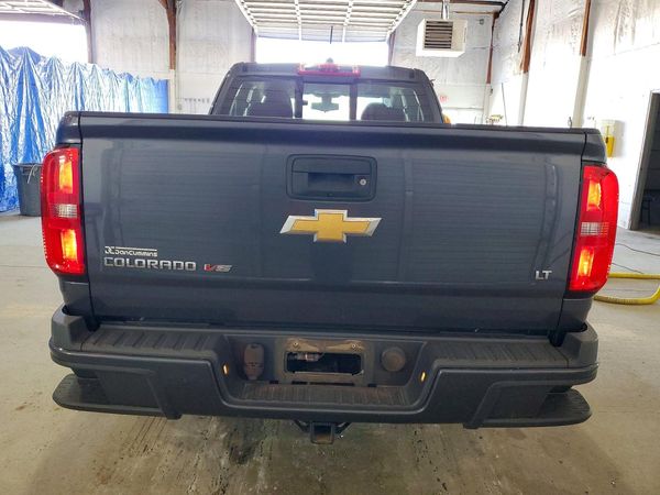 2017 CHEVROLET COLORADO LT