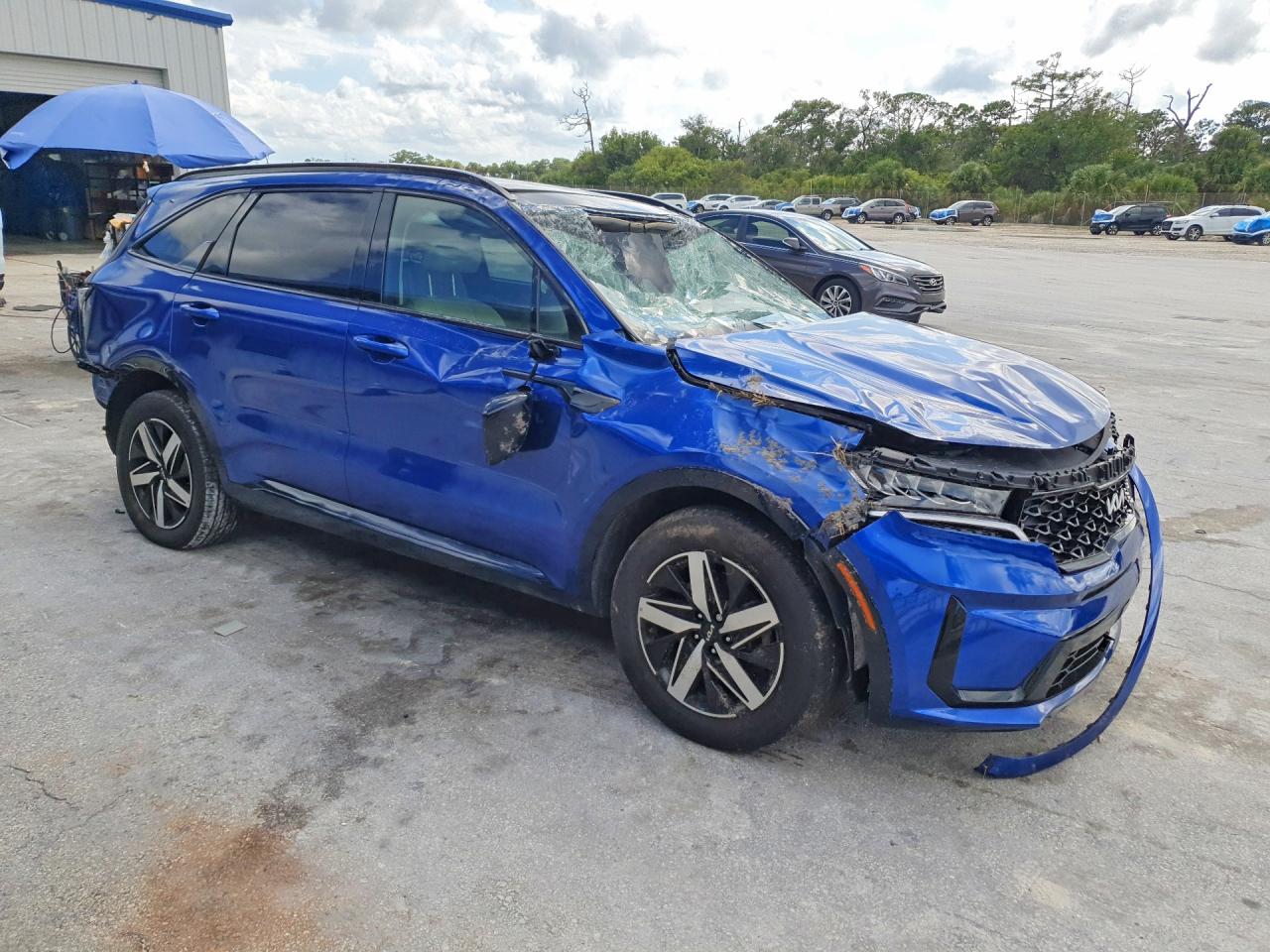 2022 KIA SORENTO S