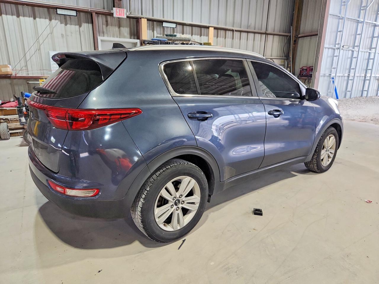 2017 KIA SPORTAGE LX