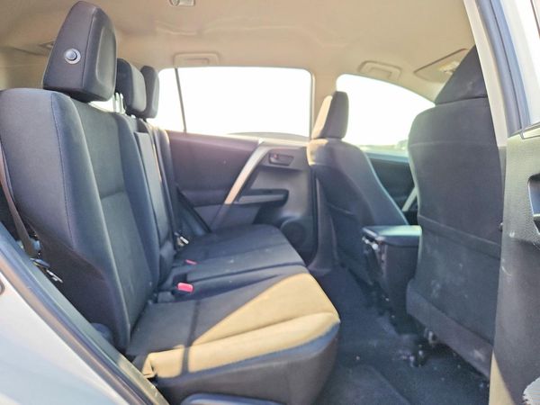2015 TOYOTA RAV4 LE (X Grade)