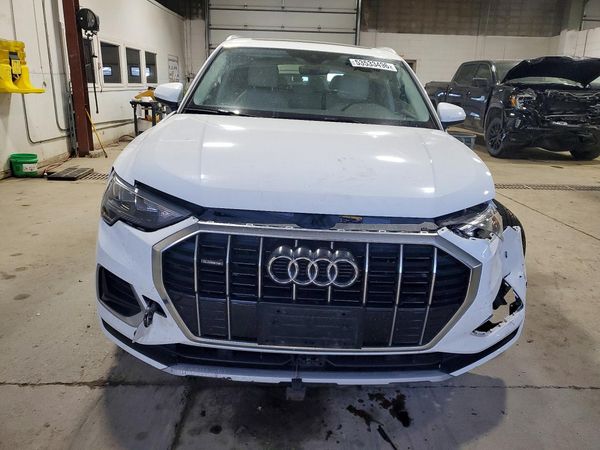2019 AUDI Q3 quattro Premium