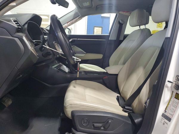 2019 AUDI Q3 quattro Premium