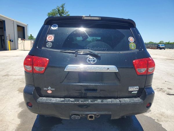 2013 TOYOTA SEQUOIA Platinum