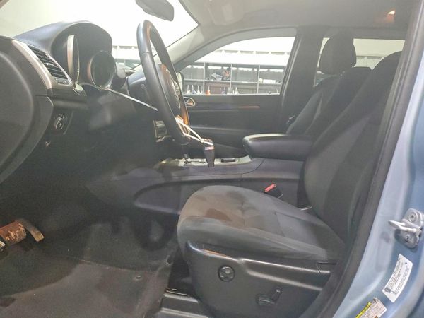 2013 JEEP GRAND CHER Laredo