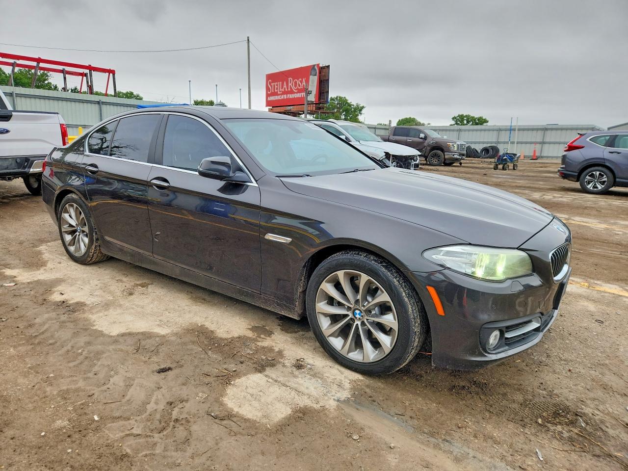 2016 BMW 528
