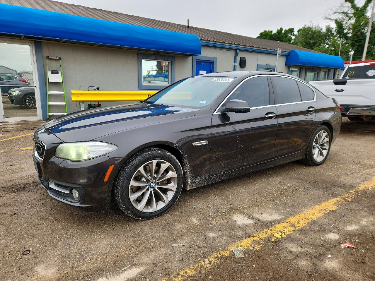 2016 BMW 528