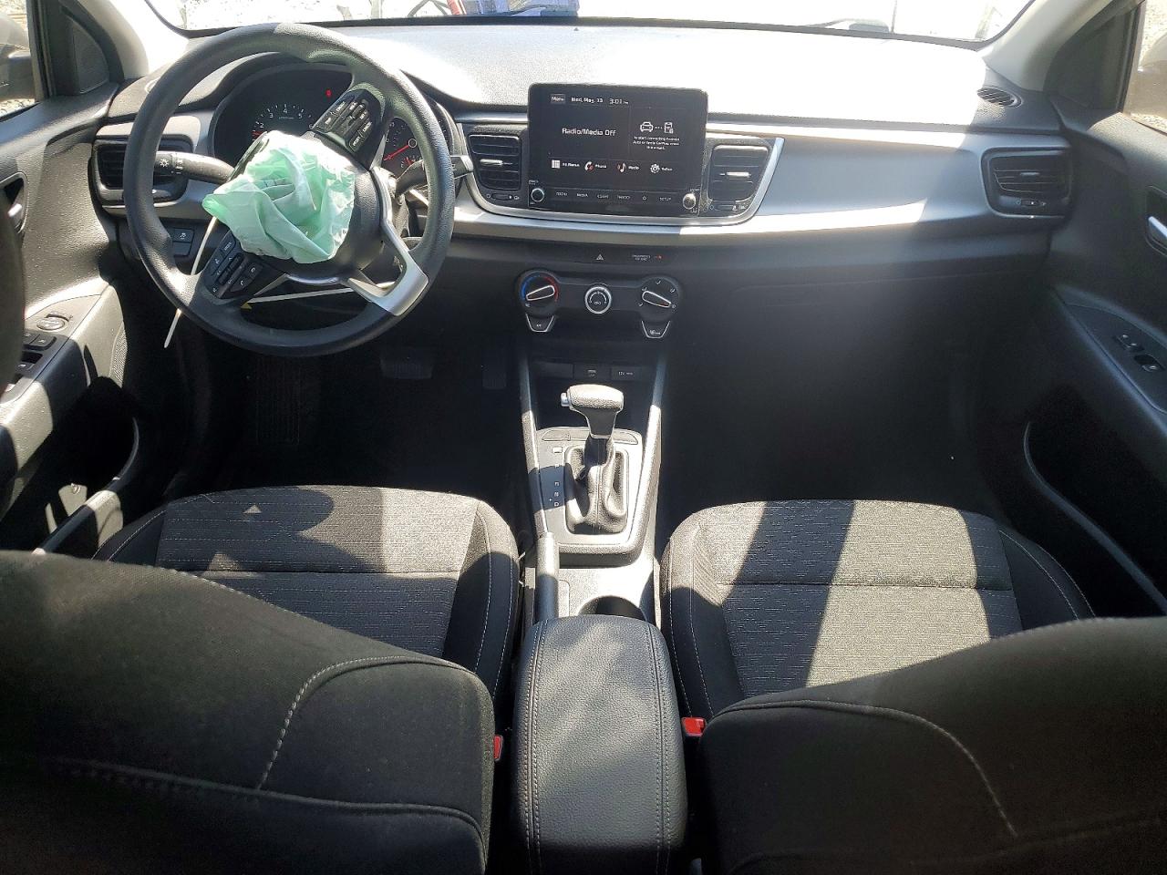 2022 KIA RIO LX, S