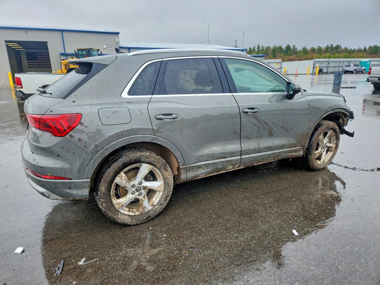 2021 AUDI Q3 quattro Premium