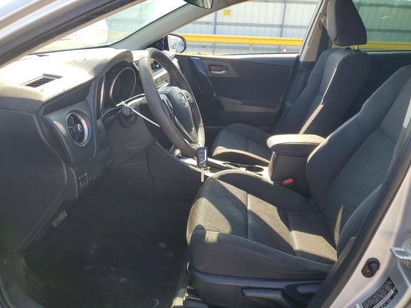 2018 TOYOTA COROLLA