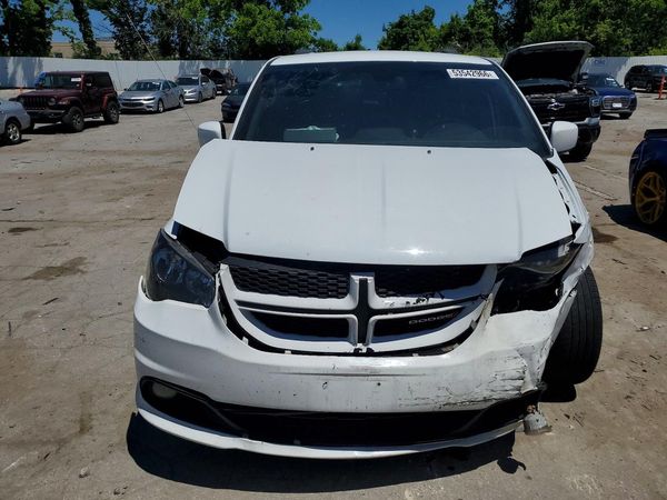 2019 DODGE GRAND CARAVAN GT