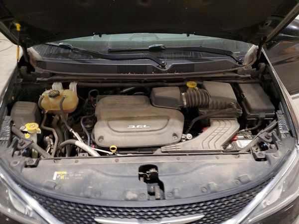 2018 CHRYSLER PACIFICA
