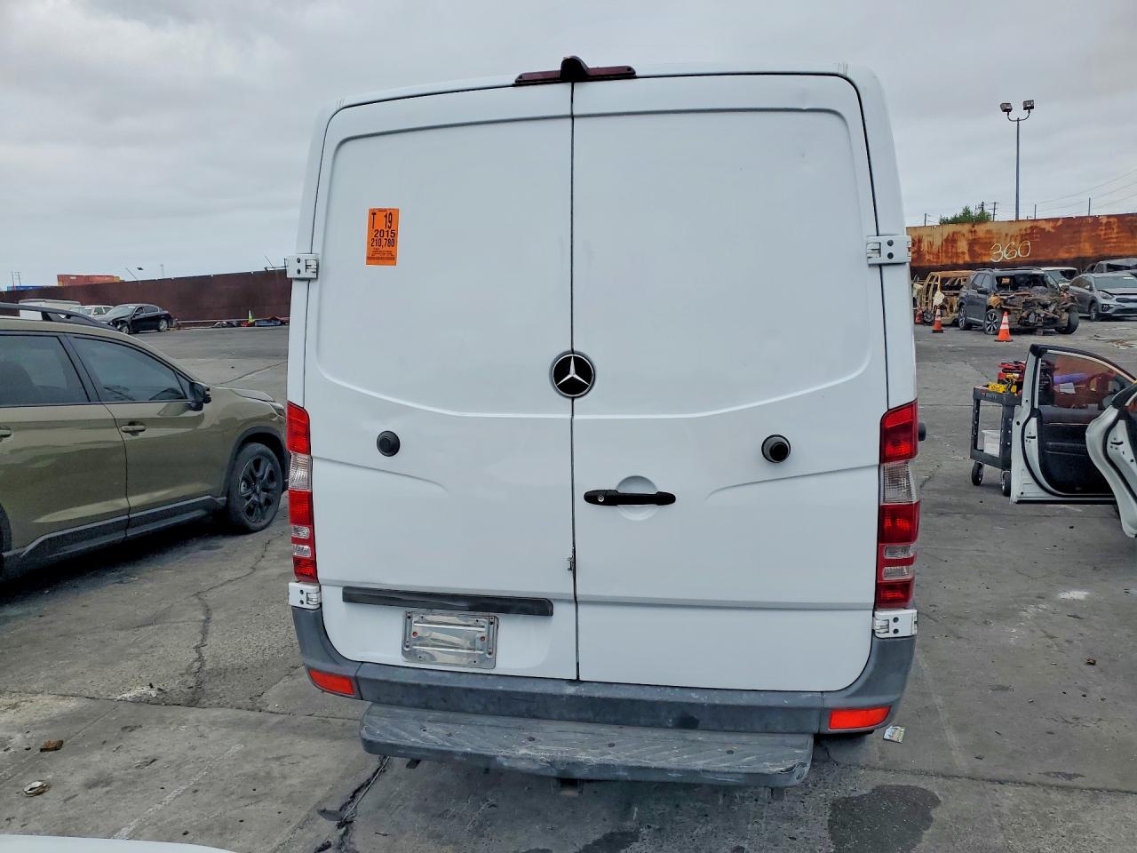 2015 MERCEDES-BENZ SPRINTER