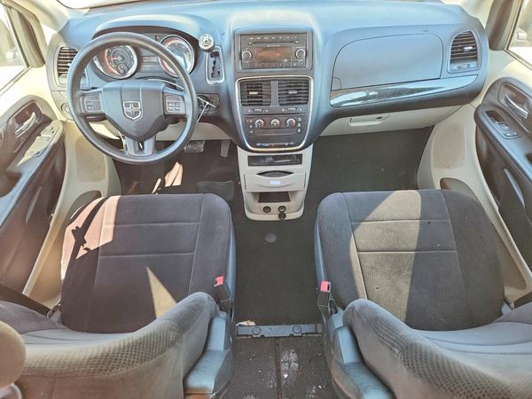 2013 DODGE CARAVAN SE