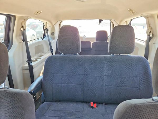 2013 DODGE CARAVAN SE