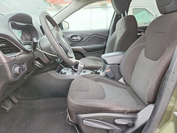 2020 JEEP CHEROKEE LATITUDE 4X4