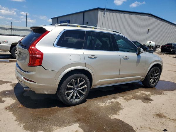 2018 VOLVO XC90