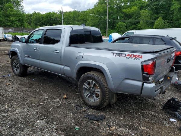 2018 TOYOTA TACOMA