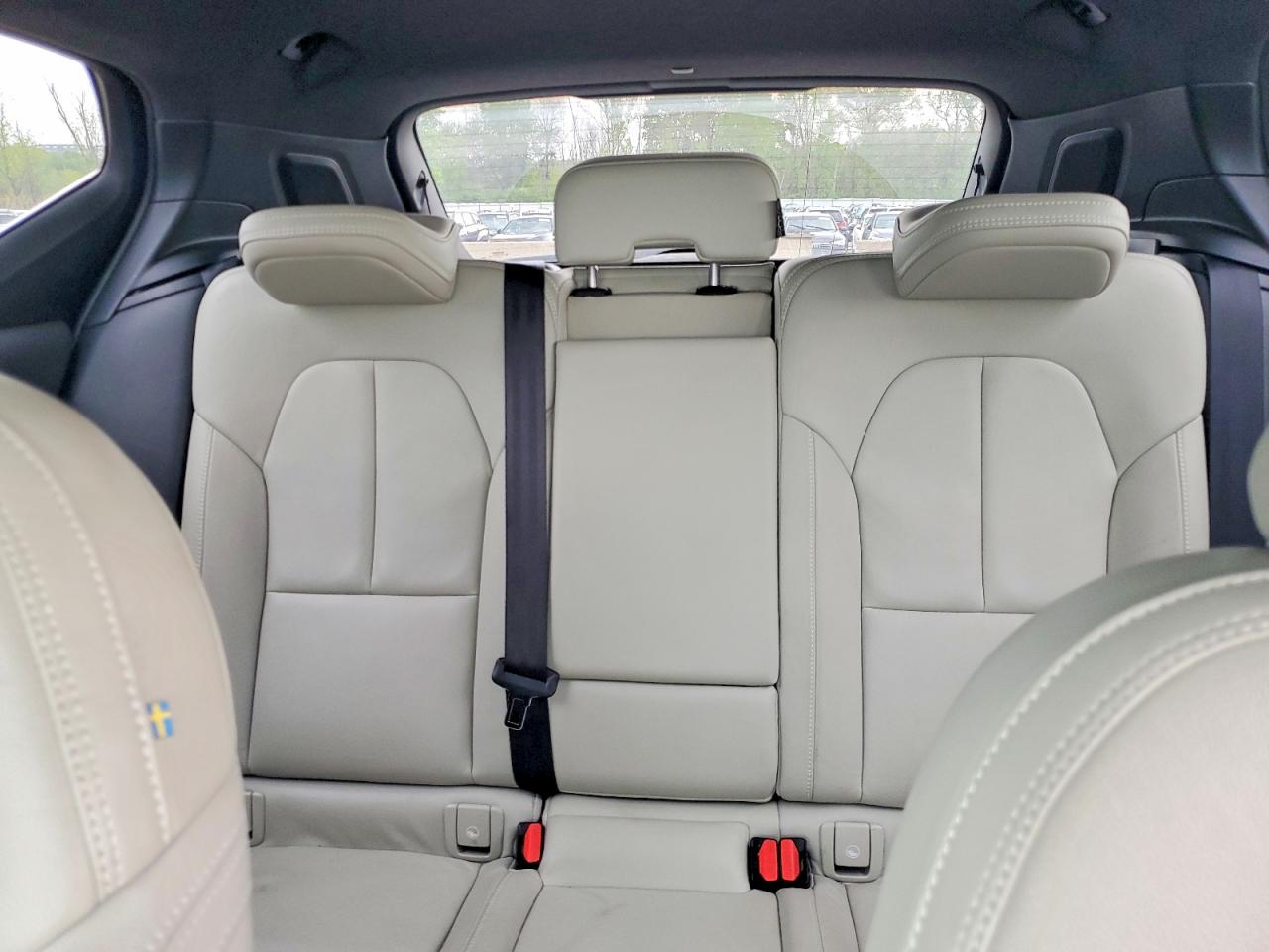 2019 VOLVO XC40 Inscription