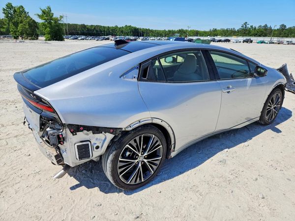 2023 TOYOTA PRIUS