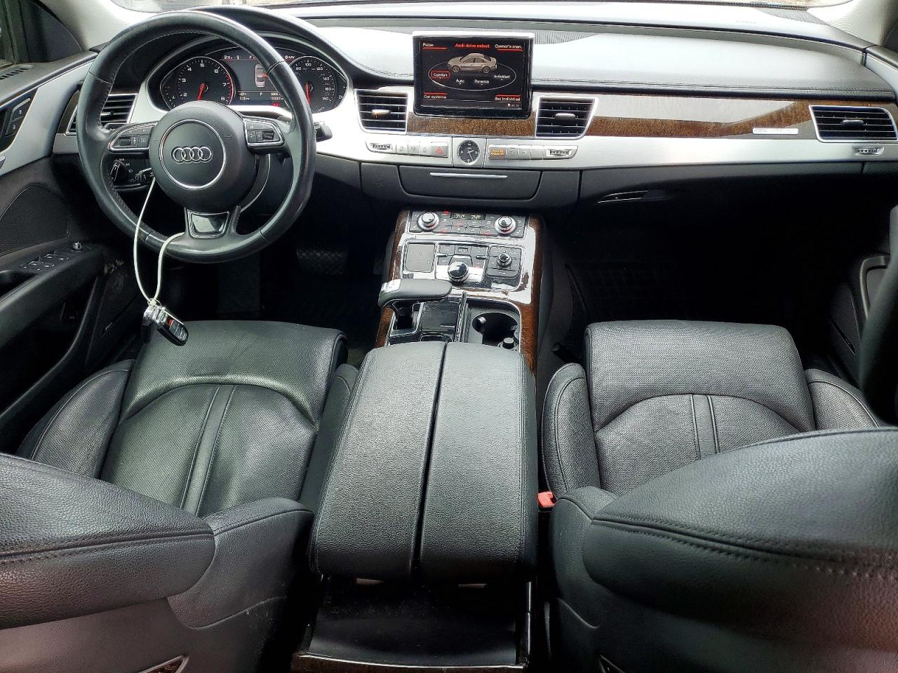 2013 AUDI A8