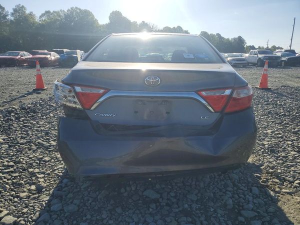2016 TOYOTA CAMRY