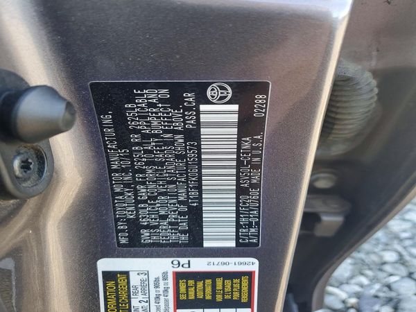 2016 TOYOTA CAMRY