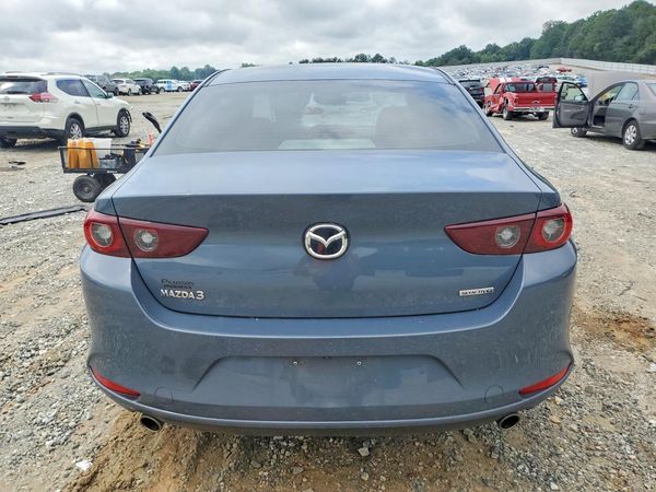 2022 MAZDA 3 Preferred Package