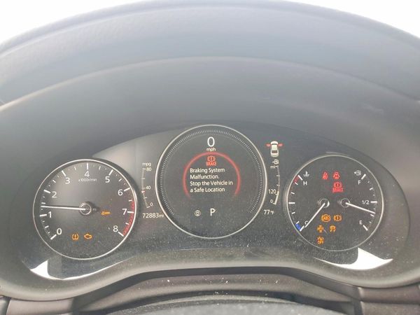 2022 MAZDA 3 Preferred Package