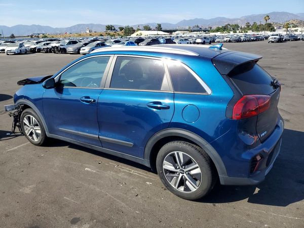 2022 KIA NIRO