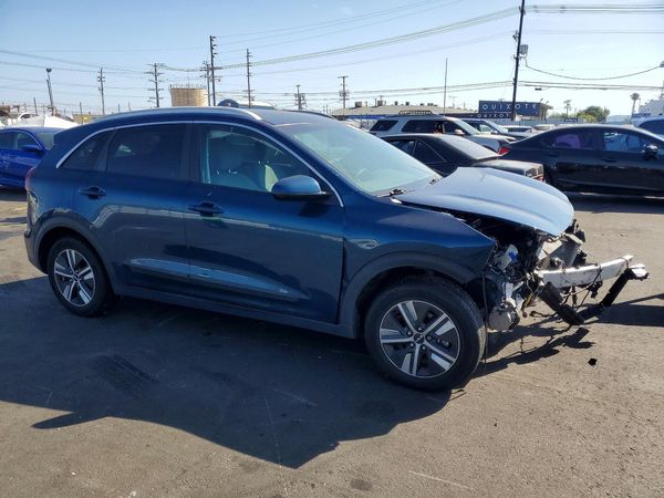 2022 KIA NIRO