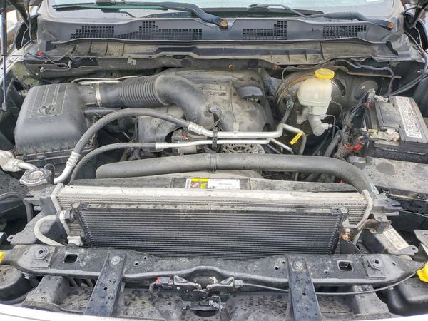 2017 RAM 1500 SLT