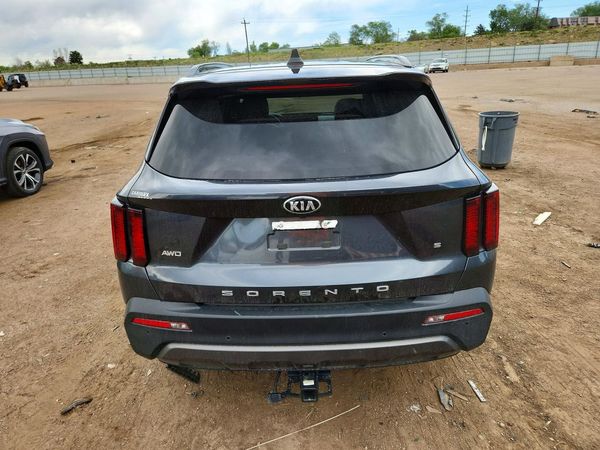 2021 KIA SORENTO S
