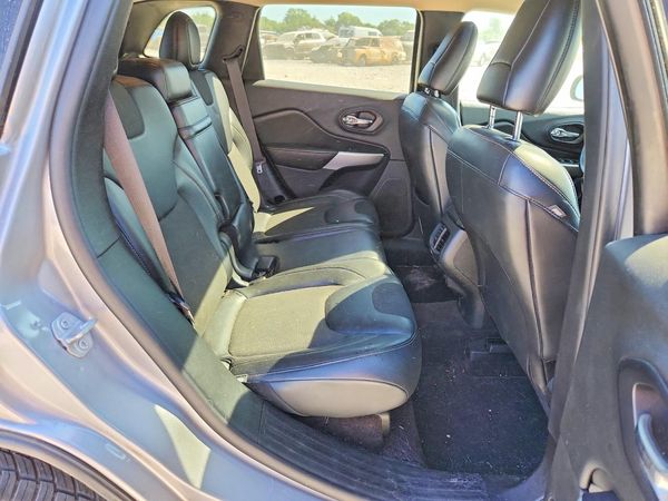 2018 JEEP CHEROKEE LATITUDE PLUS FWD